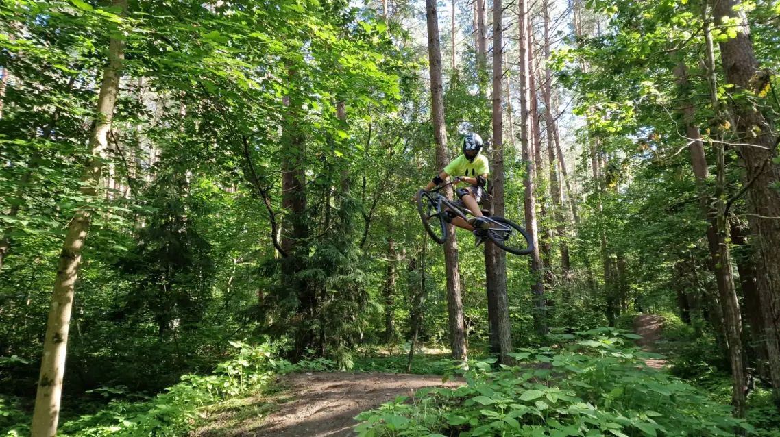 Hemofilijos nevaržomas gyvenimas: nuo gyvybei grėsmingų kraujavimų valdymo iki visavertės profilaktikos