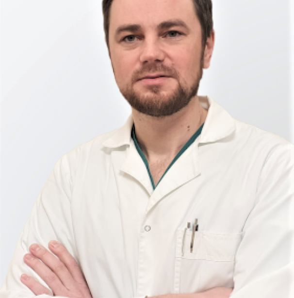 Dr. Marius Kurminas